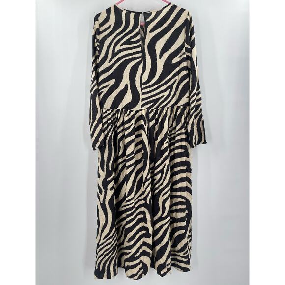 H&M Dress Size Small Zebra NWT Patterned Animal Print Midi Maxi Black Cream - Picture 4 of 15